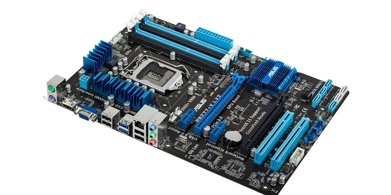 راهنمای خرید مادربرد: عواملی که باید حین خرید در نظر بگیرید